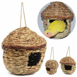 Natural Bird Nest Parrot Parakeet Budgie House Shellhard Pet Bird cage decoration